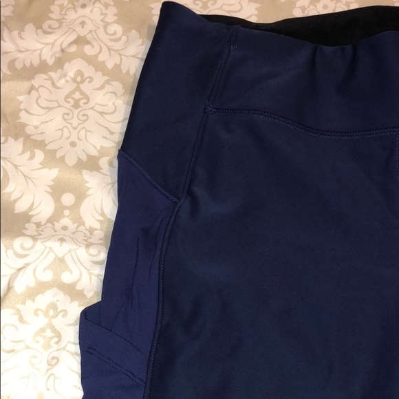 Lululemon bundle - Picture 2 of 2